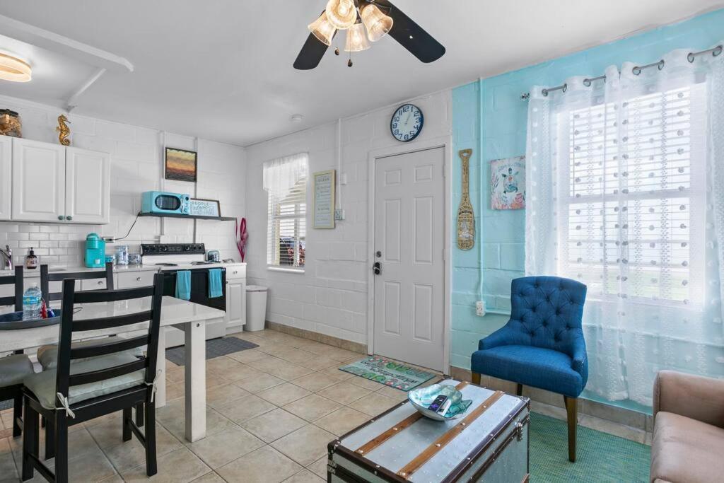 Mermaids Grotto Waterfront 1Br Apt With Bay View Villa Tampa Dış mekan fotoğraf